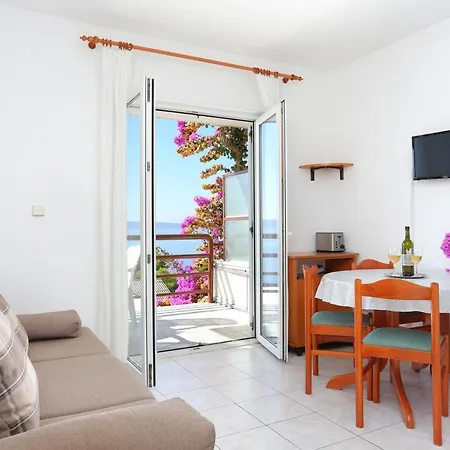 Apartments By The Sea Rastici, Ciovo - 11723 Trogir Exterior photo