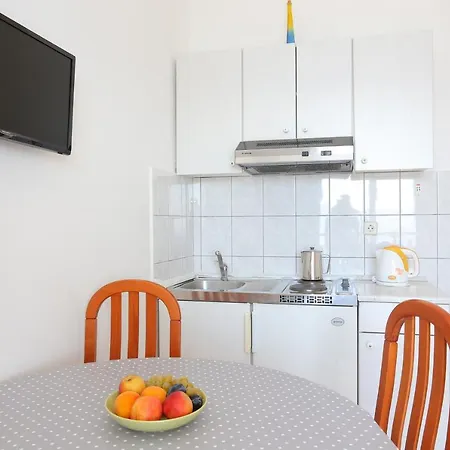 Apartments By The Sea Rastici, Ciovo - 11723 Trogir Exterior photo