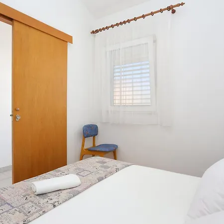 Apartments By The Sea Rastici, Ciovo - 11723 Trogir Room photo