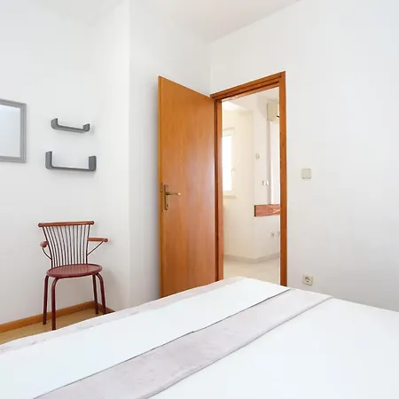 Apartments By The Sea Rastici, Ciovo - 11723 Trogir Room photo